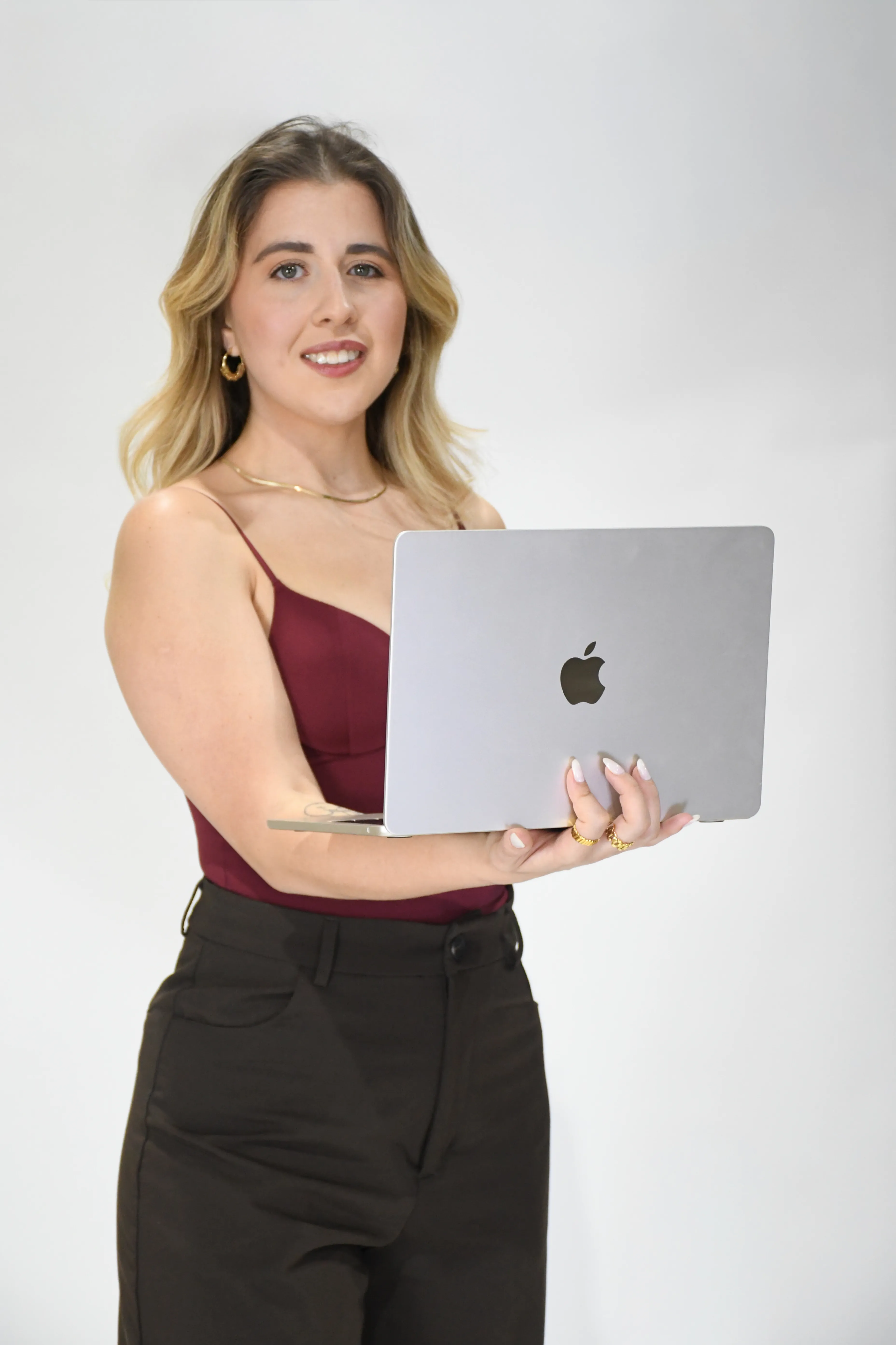 Stephania — Fundadora de SQ Creative Studio
